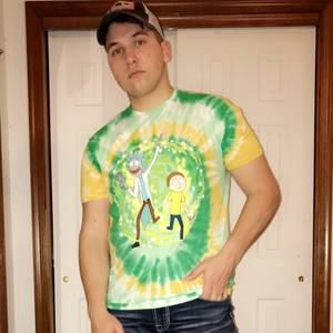 Meet your Posher, Dillon